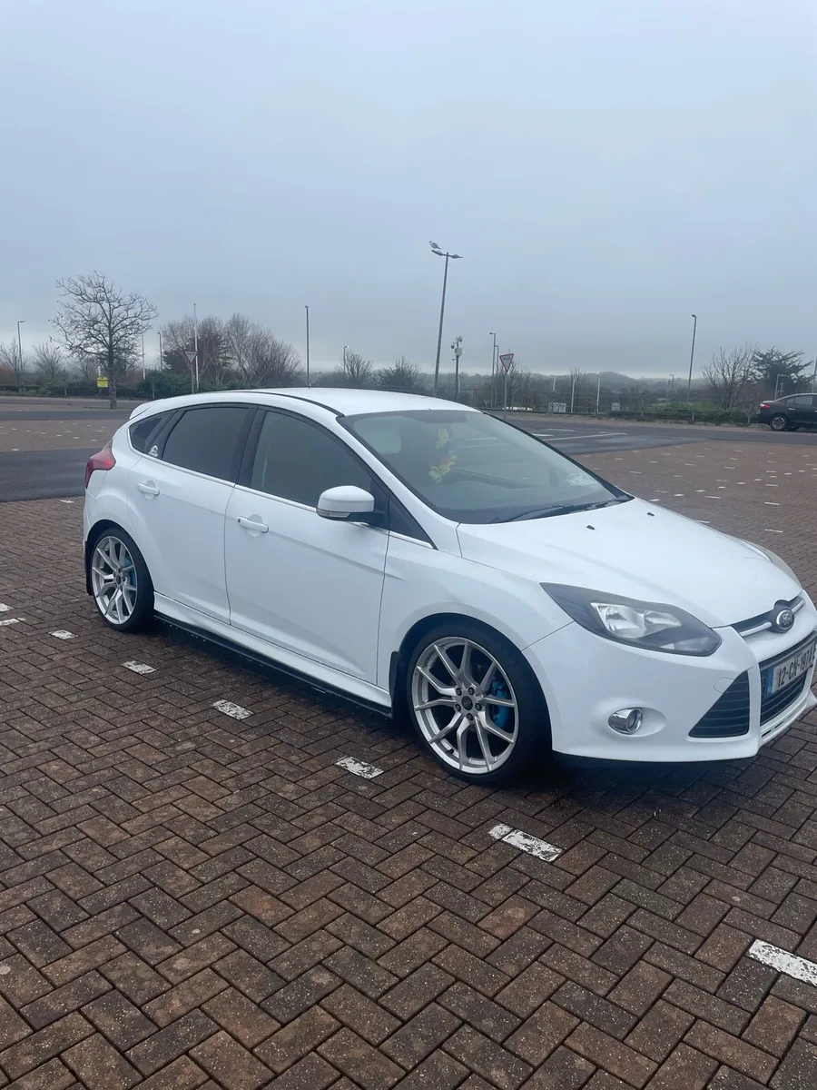 Ford Focus - Image 3