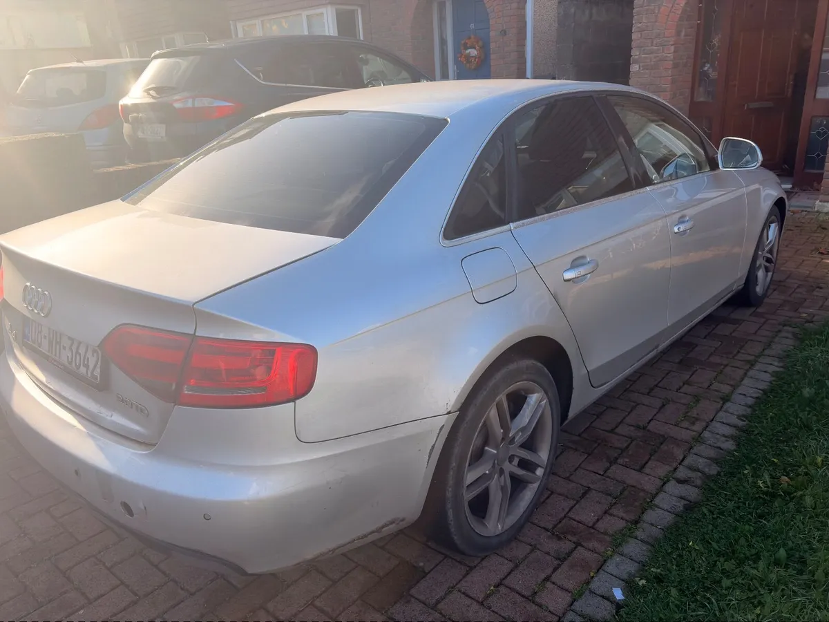Audi A4 2008 - Image 2