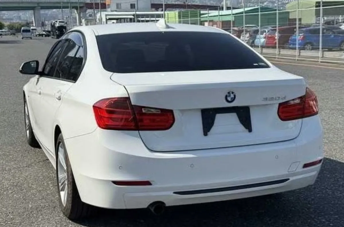 2015 BMW 3 series low mileage. Coming soon! - Image 3