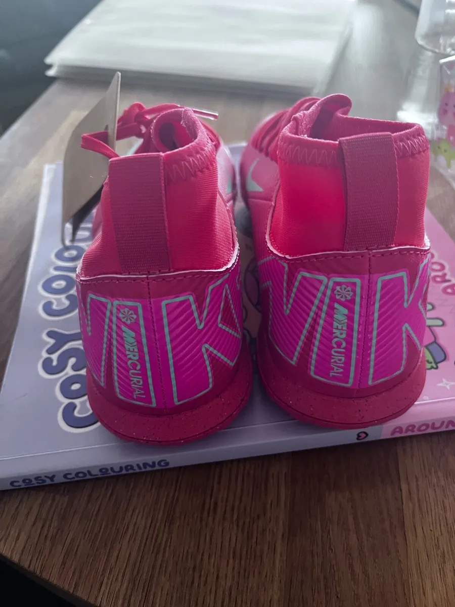 Nike JR Superfly 10 Club TF Size 3.5UK - Image 4