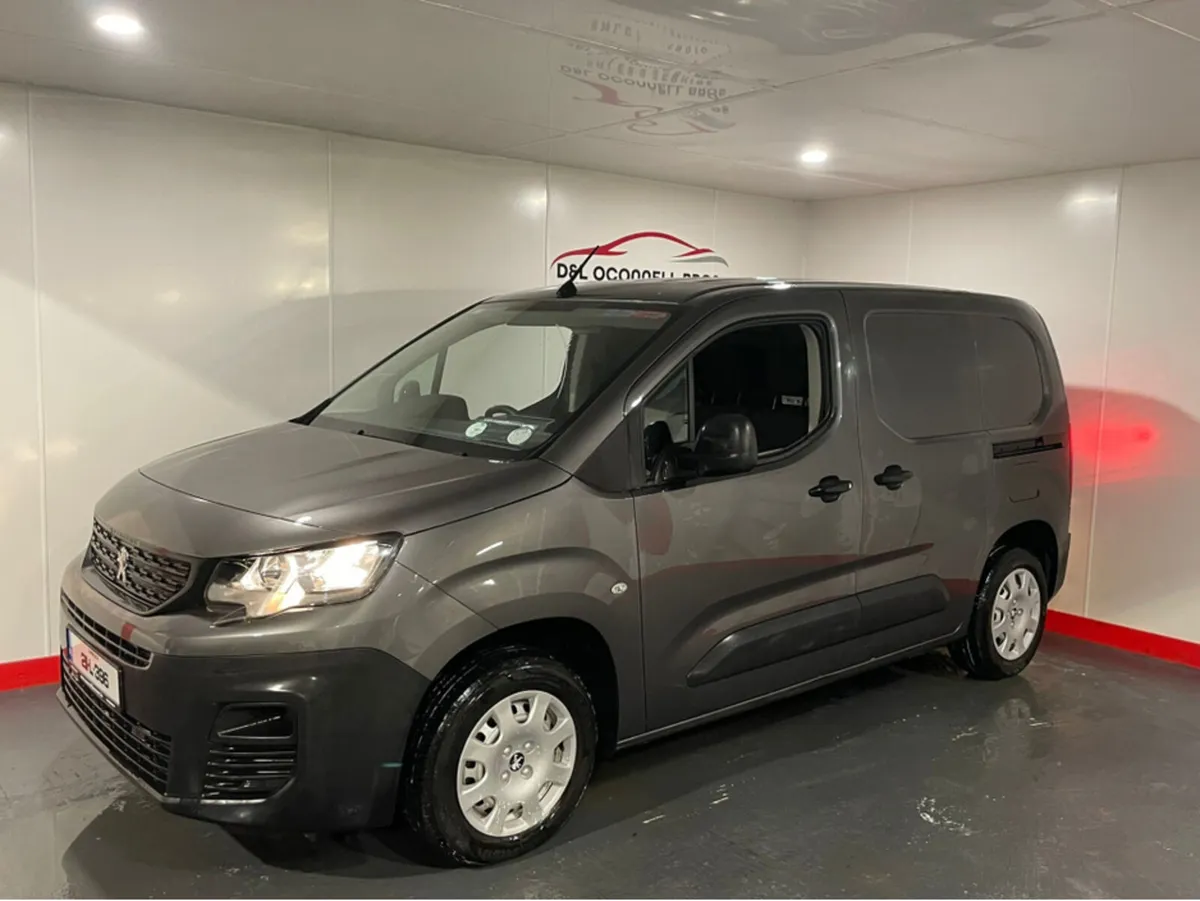 Peugeot Partner 1.5 BLUE HDI 75 PANELL PANELLED 6. - Image 4
