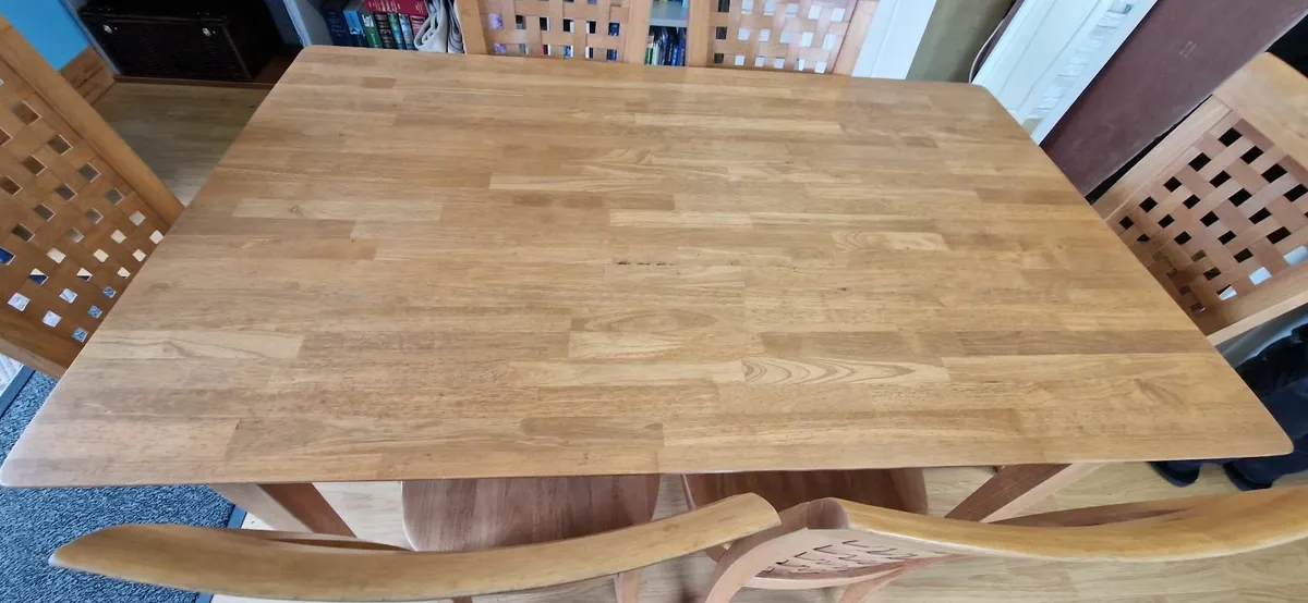 Dining Table & Chairs x 6 - Image 3
