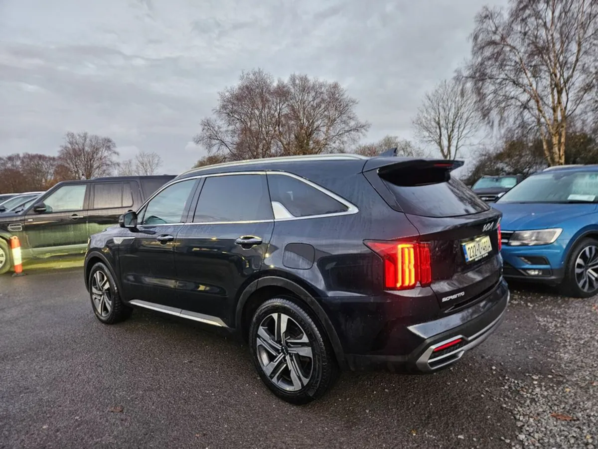 Kia Sorento DSL MY23 SAM 5DR Auto - Image 4