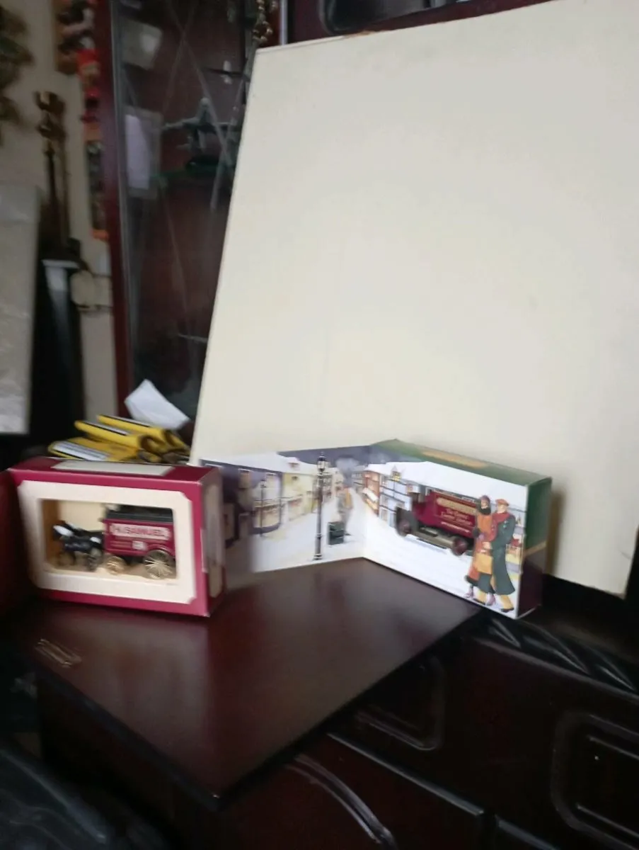 VINTAGE H.SAMUEL DIE- CAST MODLES BY  DAYS GONE BY - Image 1