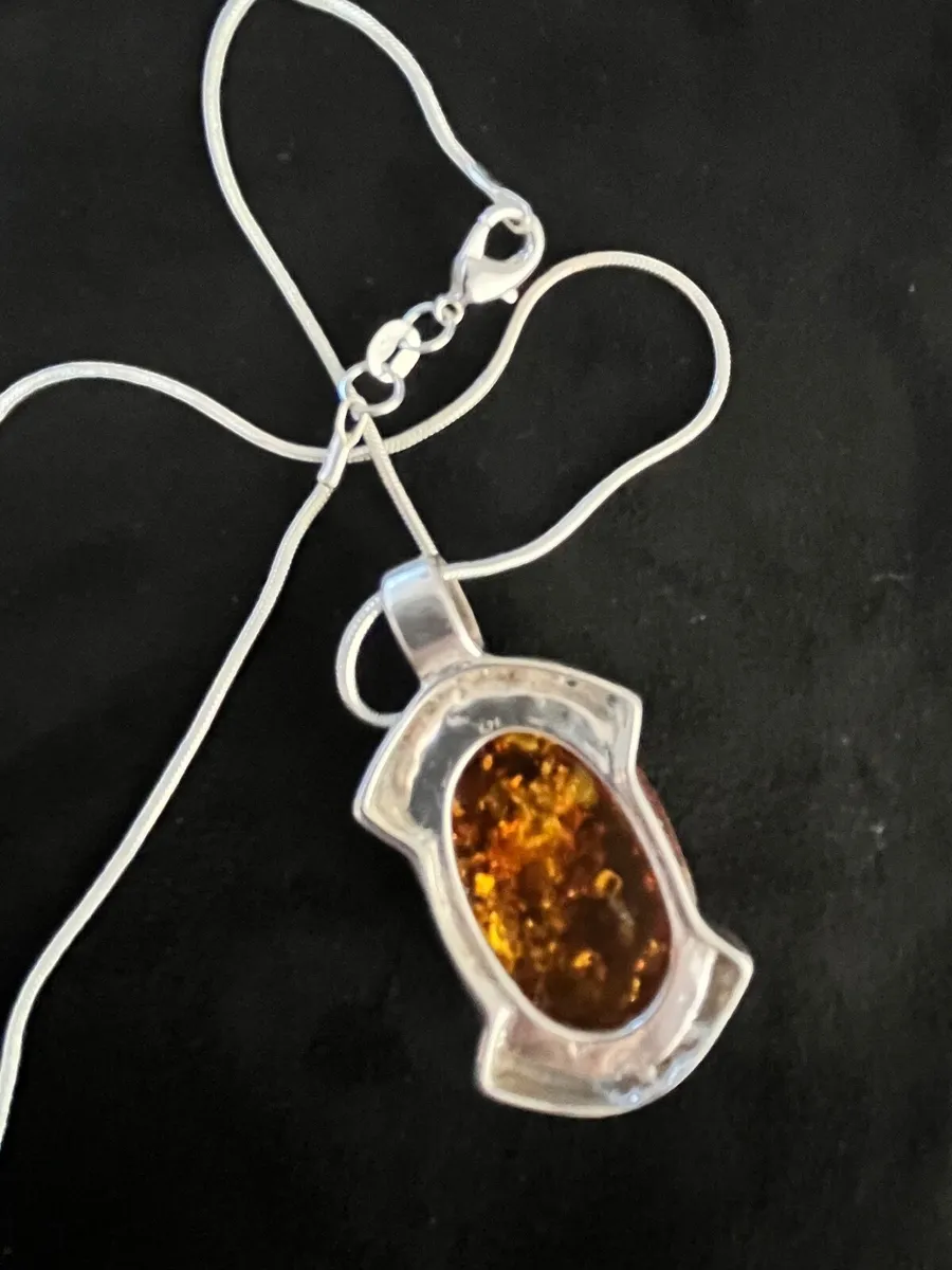 Amber and sterling silver necklace - Image 2