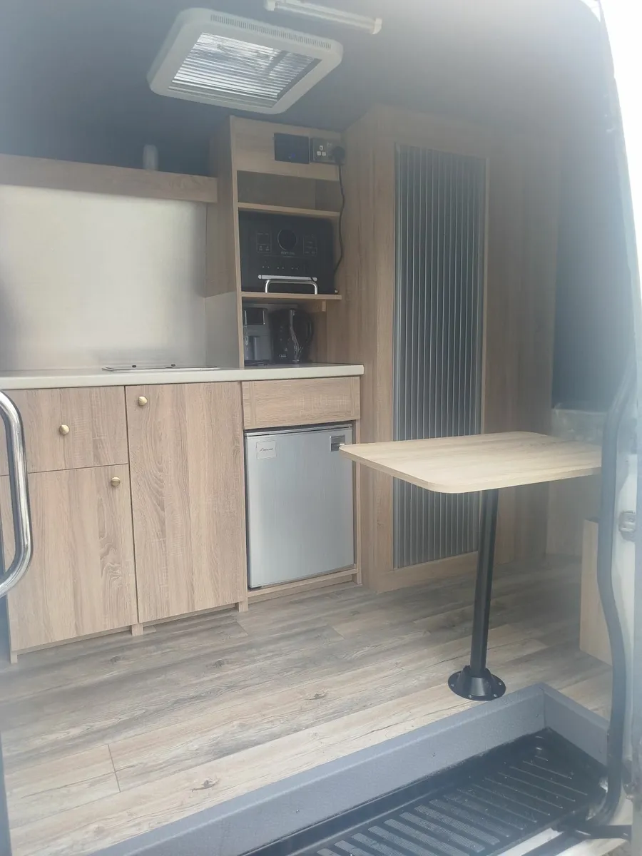 12 mercedes sprinter camper - Image 1