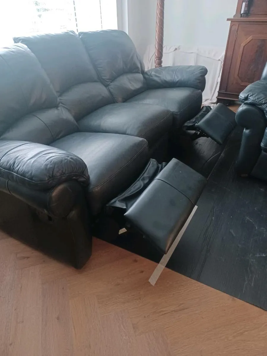 3 piece leather suite - Image 2