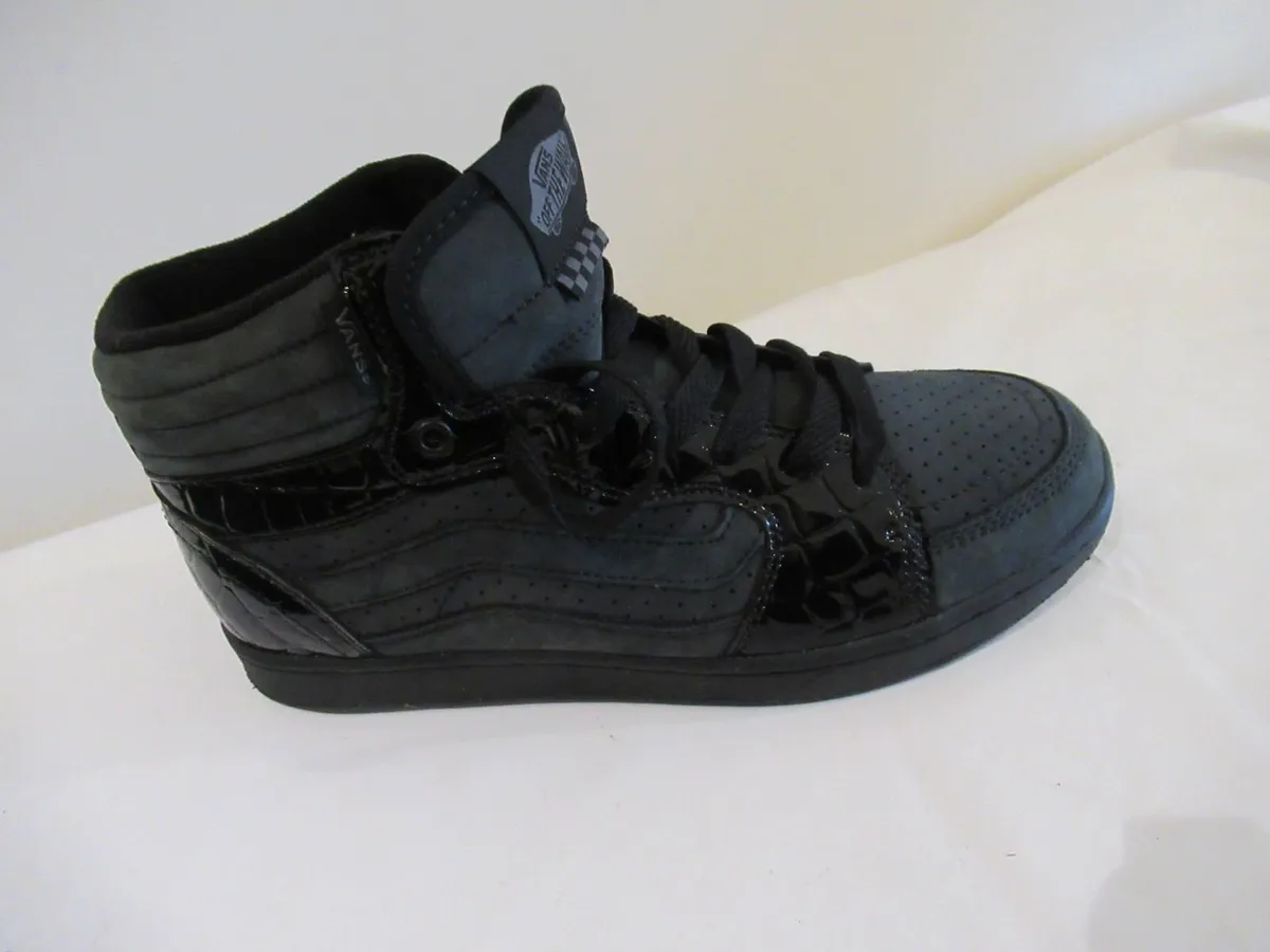 boots women mens UK 6 NEW VANS black leather - Image 3