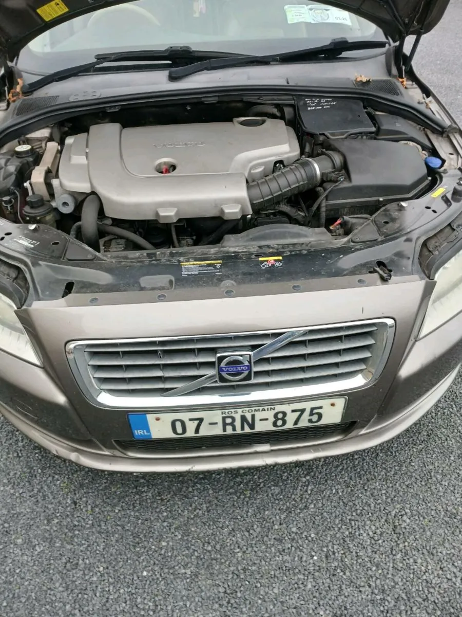 Volvo S 80 - Image 2