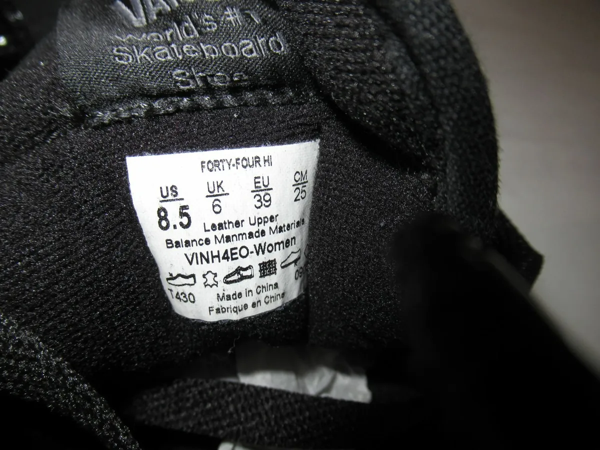 boots women mens UK 6 NEW VANS black leather - Image 4