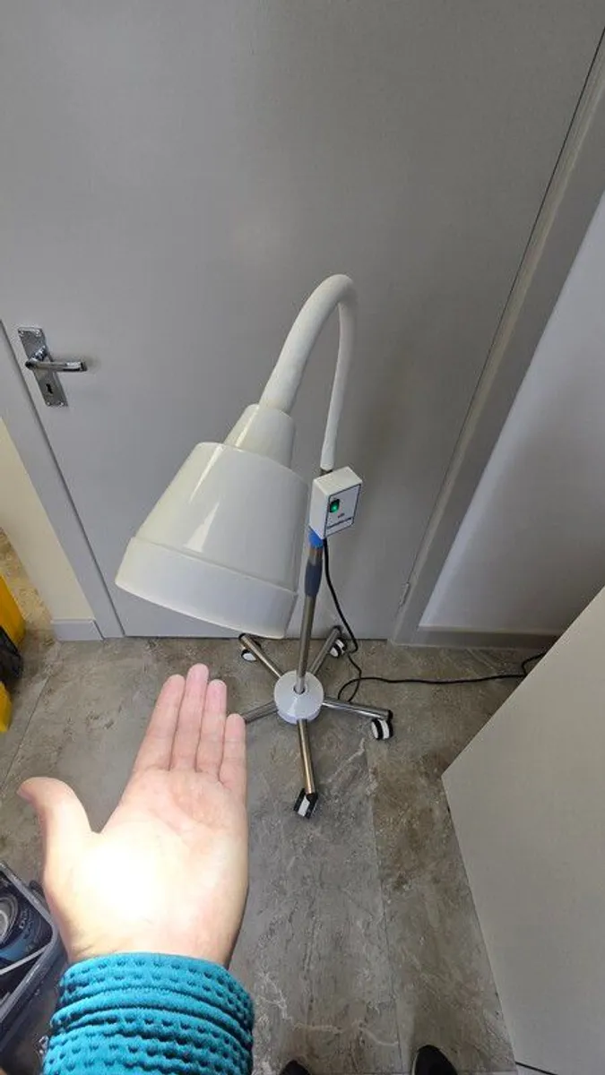 LED medical light - Image 1