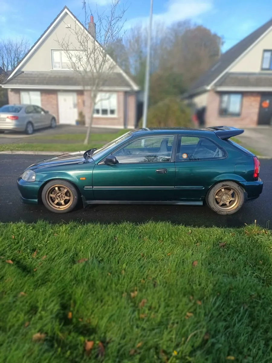 Honda Civic 1999 - Image 1