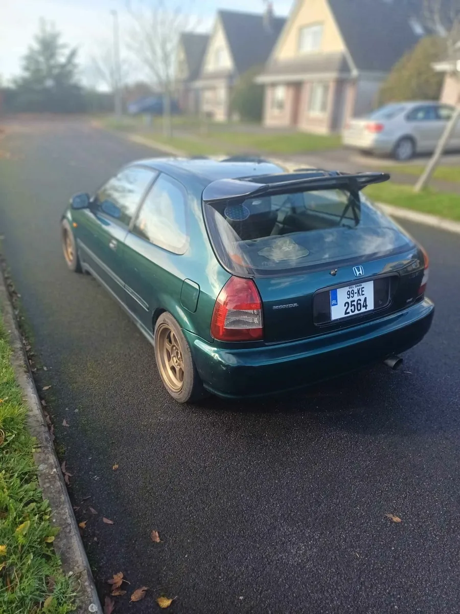 Honda Civic 1999 - Image 2