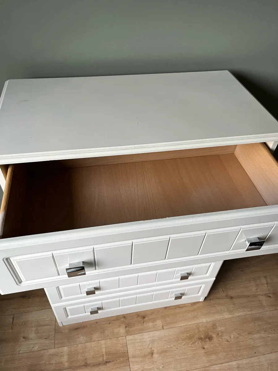 Chest of white Drawers - Image 3