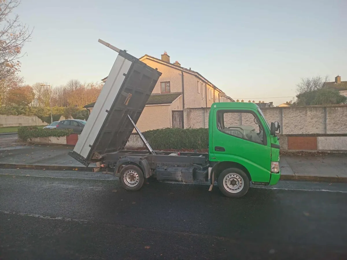 Toyota dyna - Image 3