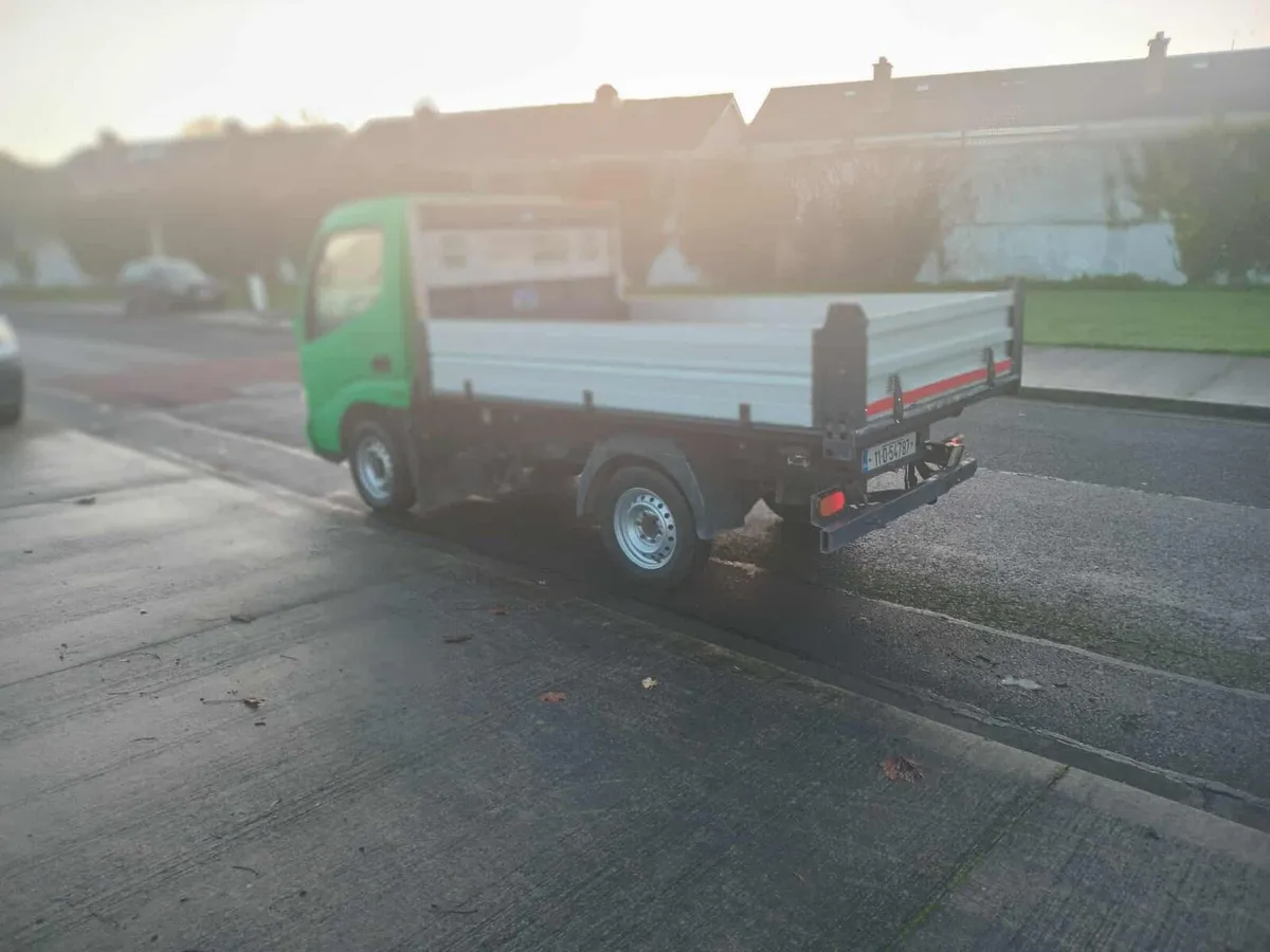 Toyota dyna - Image 4