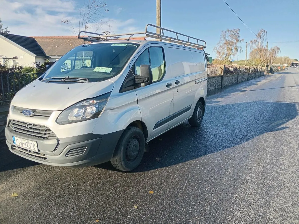 2017 ford transit custom lwb - Image 1
