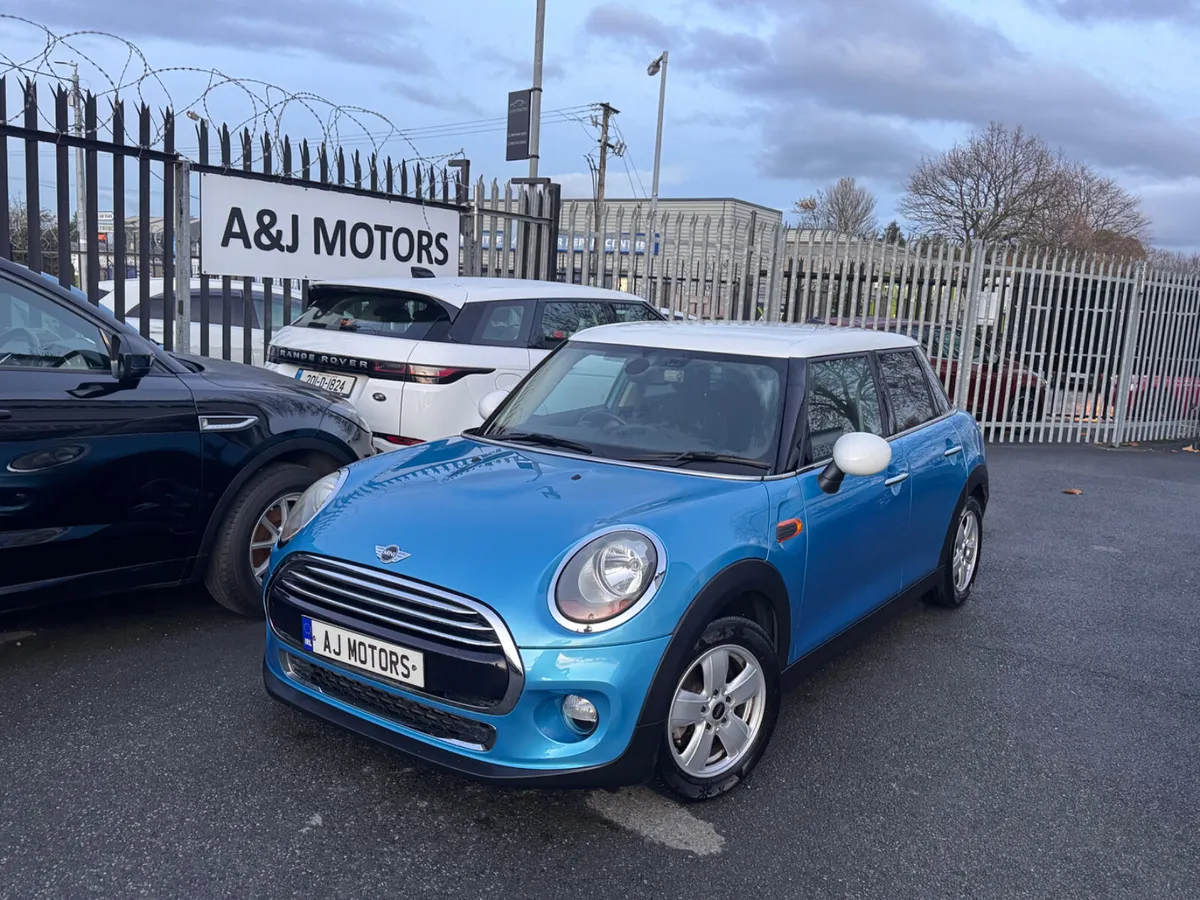 16 MINI COOPER DIESEL AUTOMATIC - Image 3