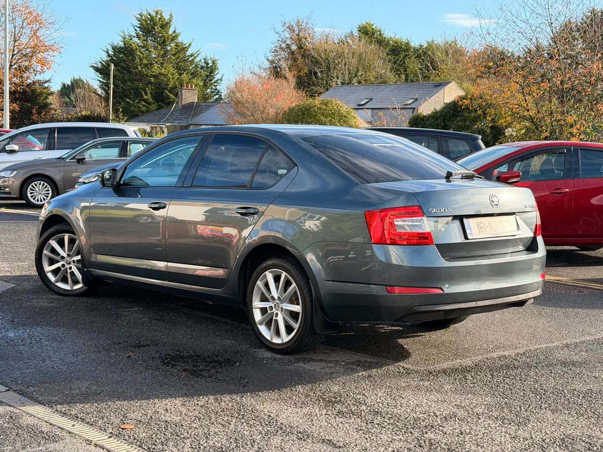 Skoda Octavia 2016 1.6 Diesel - Image 4