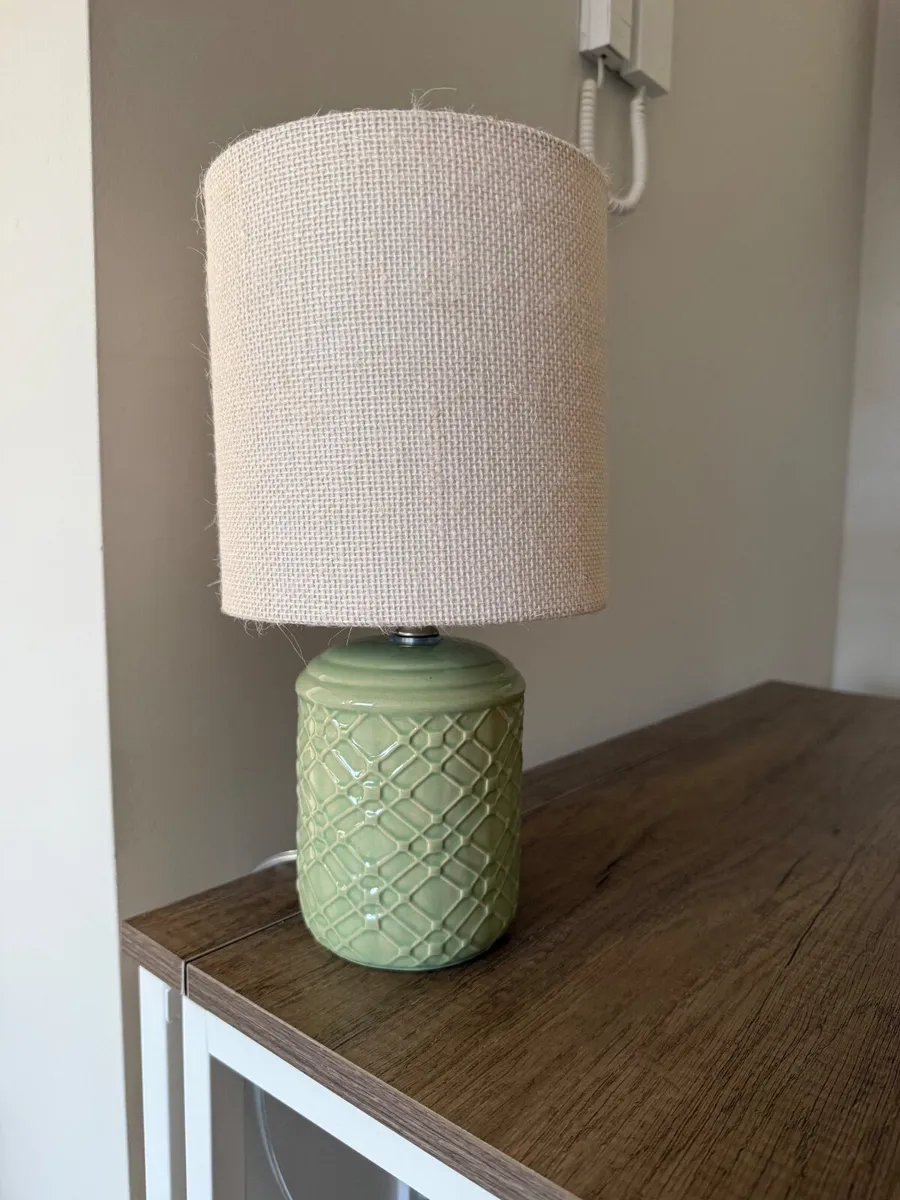 Small stylish lamp - Image 3