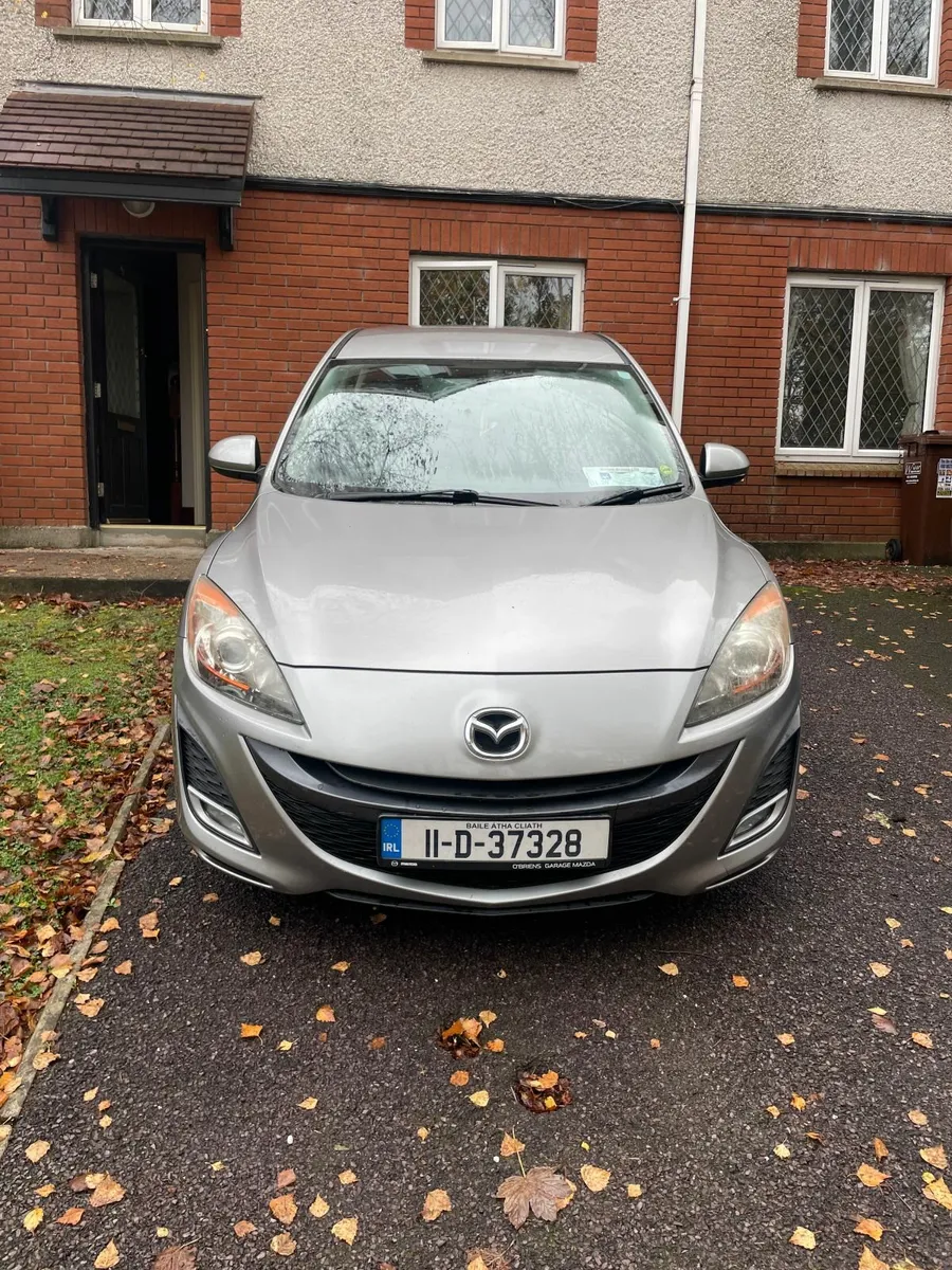 Mazda3 hatchback 1.6d 2011 - Image 2