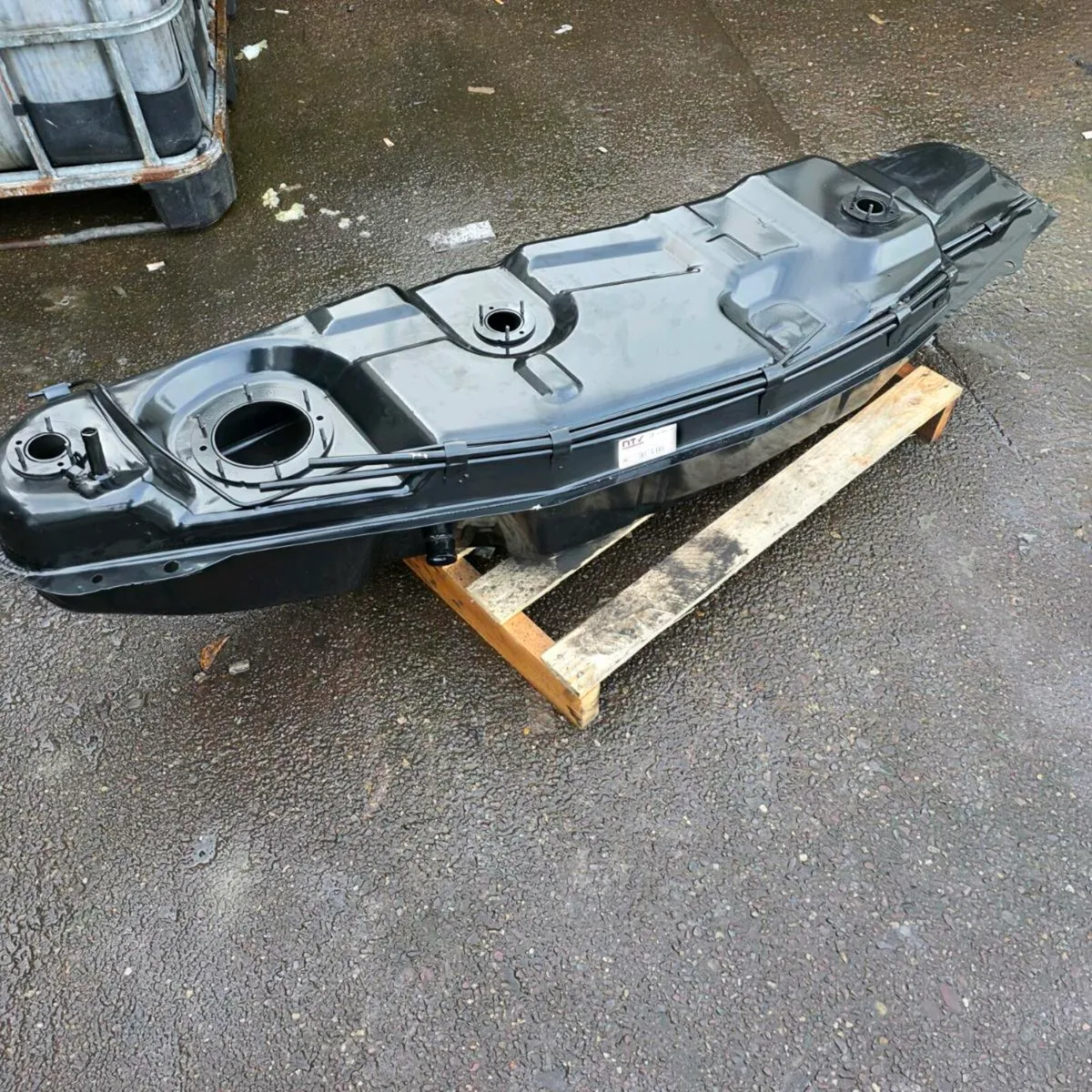 NEW ✅️Mitubishi Pajero/Montero LWB Fuel Tank - Image 1