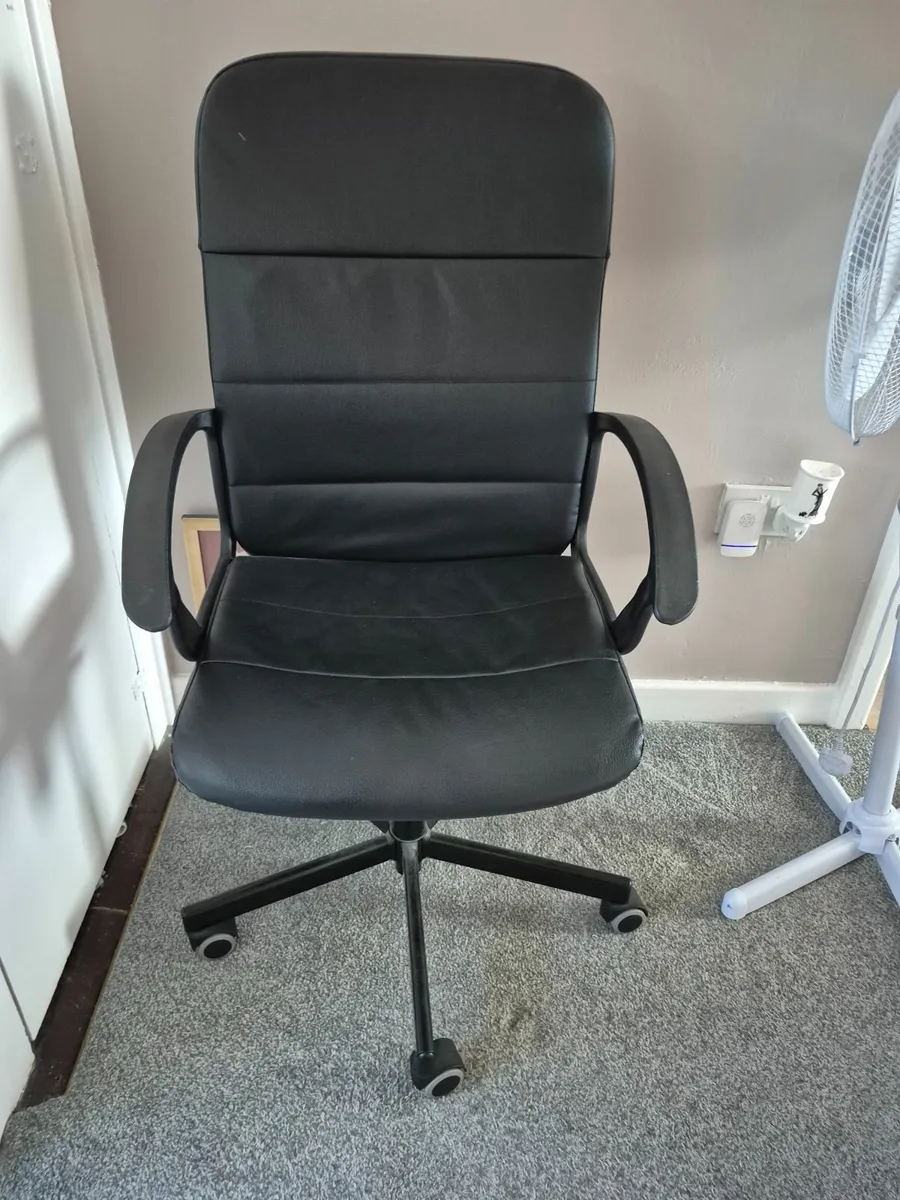 Office chair