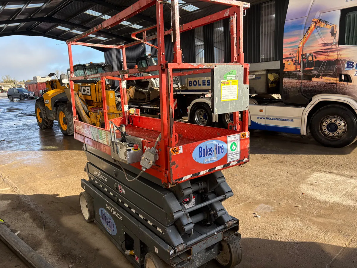 2020 Jlg 3226 Scissors - Image 3