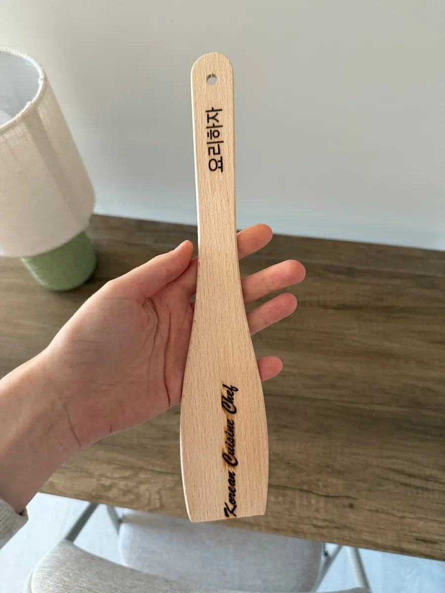 Wooden kitchen spatula - Image 1