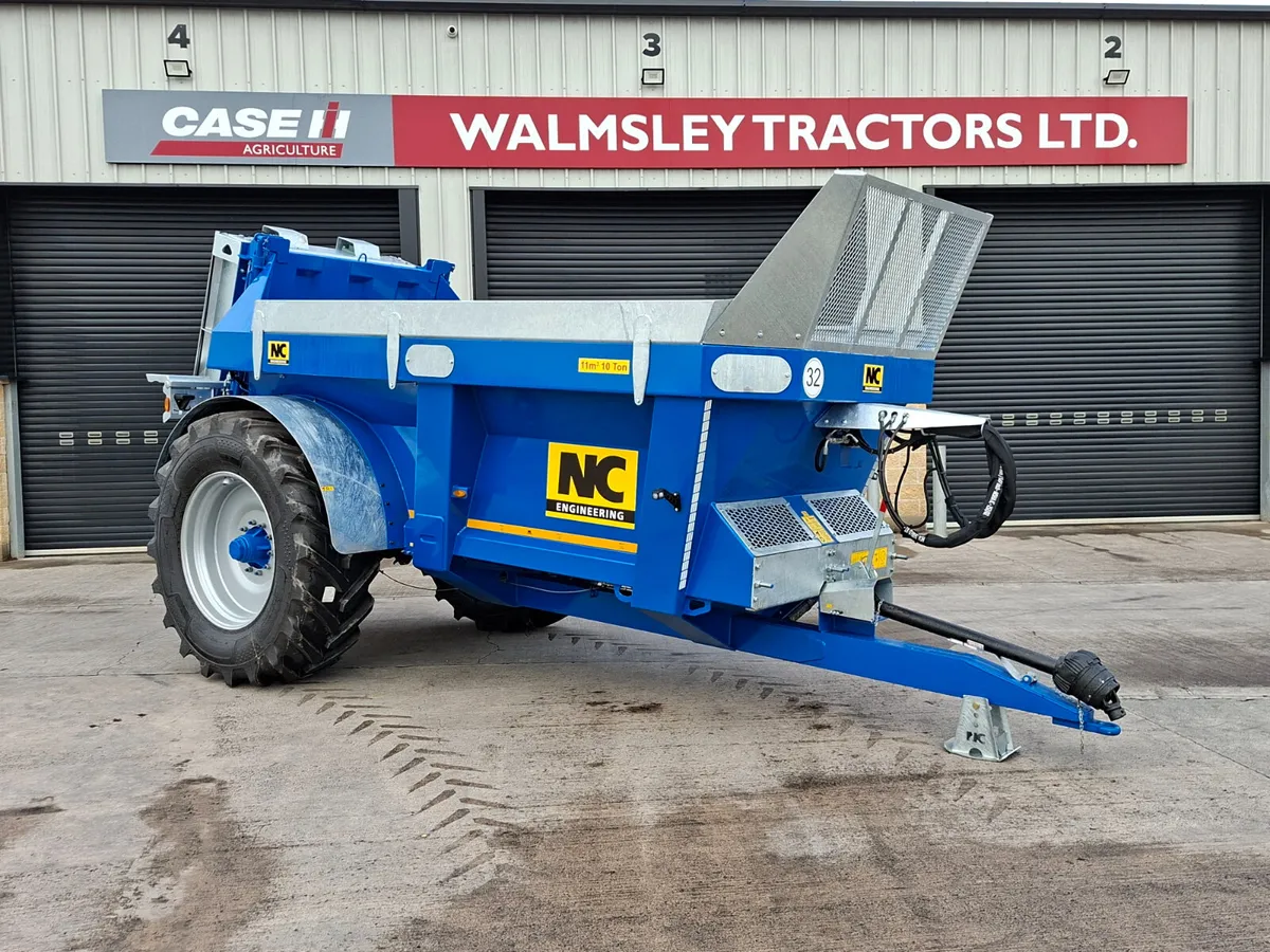 NEW NC 10 TON REAR DISCHARGE SPREADER - Image 1
