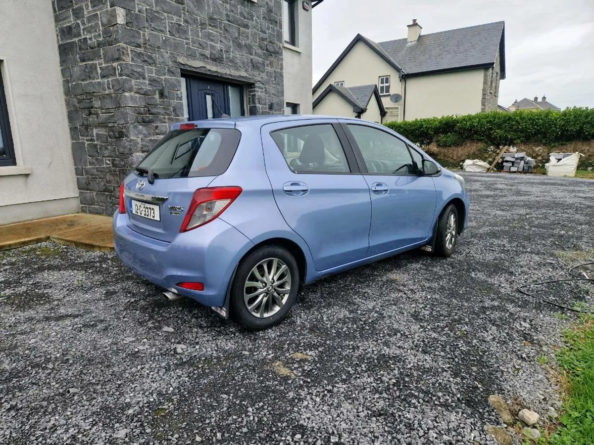 Toyota yaris - Image 2