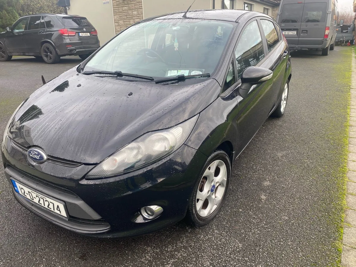 2012 Ford Fiesta - Image 4