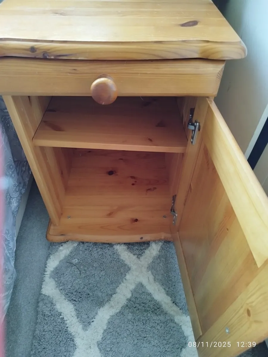 Bedside lockers and headboard - Image 1