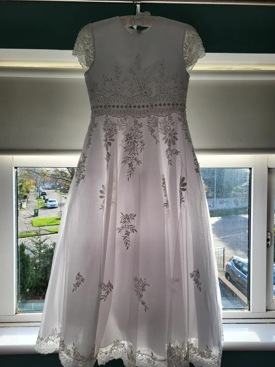 Communion Dress like new - Image 1