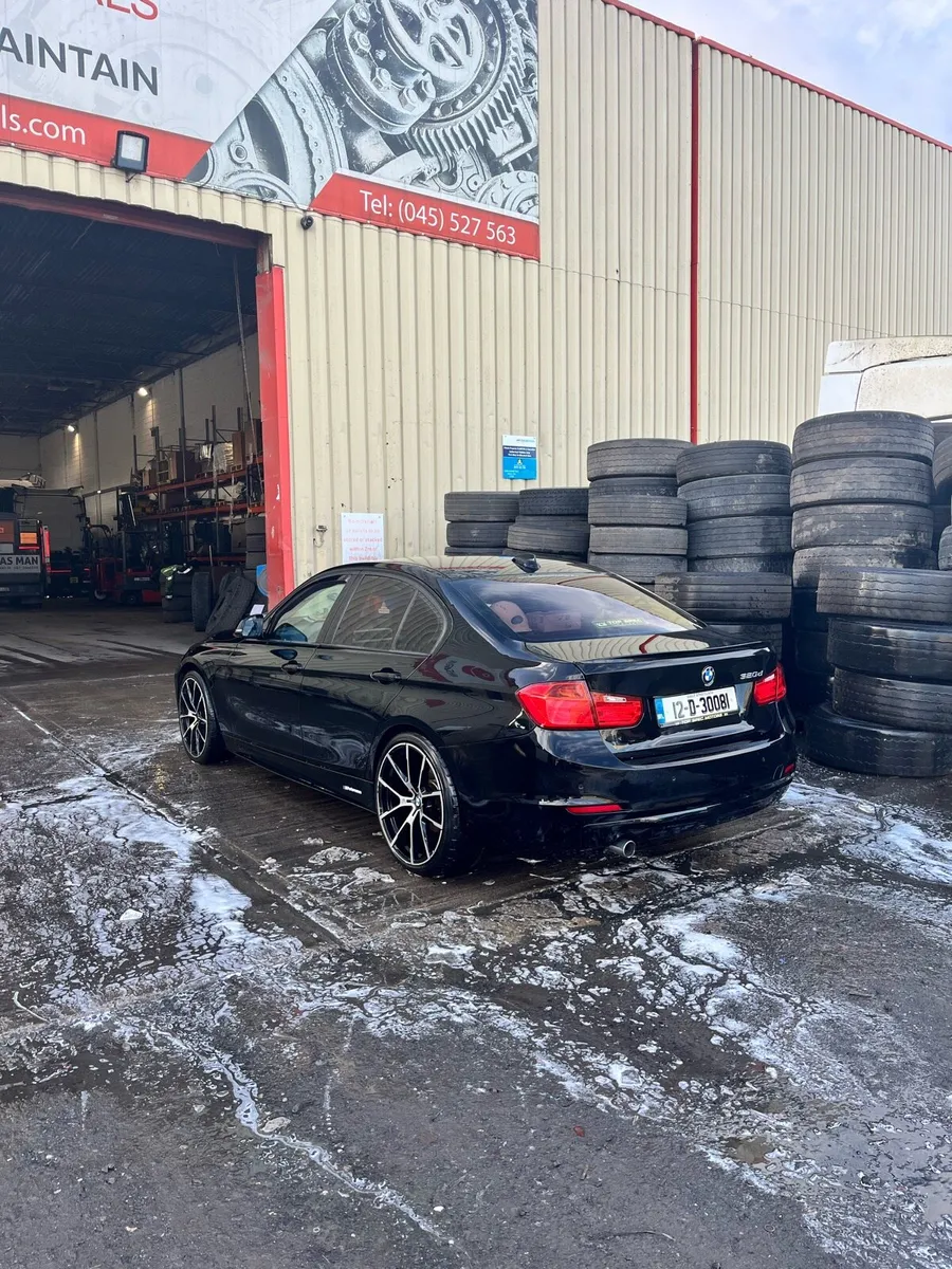 BMW 320d - Image 4