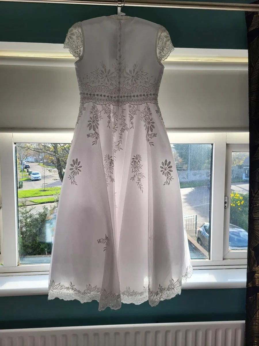 Communion Dress like new - Image 2