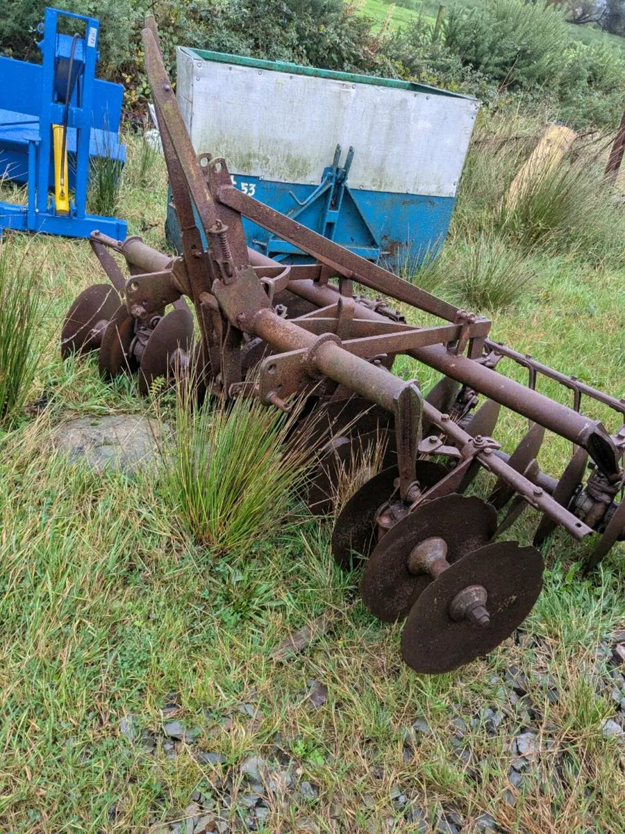 Linkbox, ferguson discs - Image 1