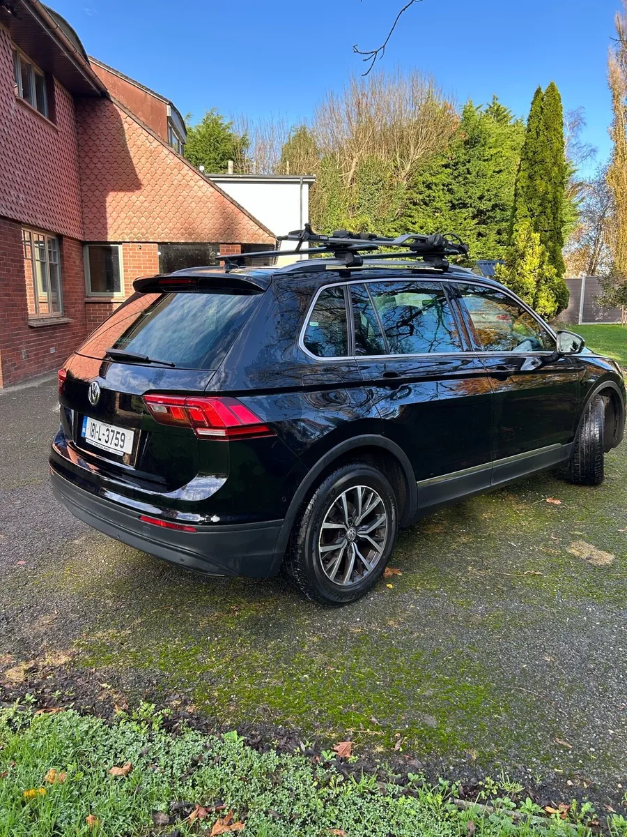 Volkswagen Tiguan - Image 4