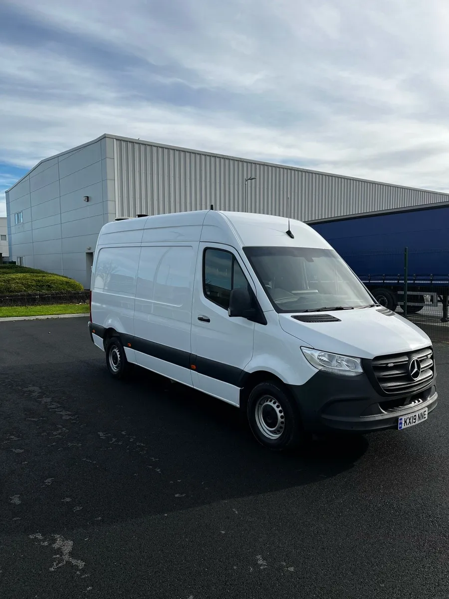 Mercedes sprinter workshop van - Image 2
