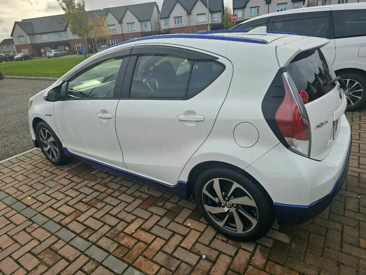 Toyota Aqua 2015, special edition , 2y NCT - Image 4