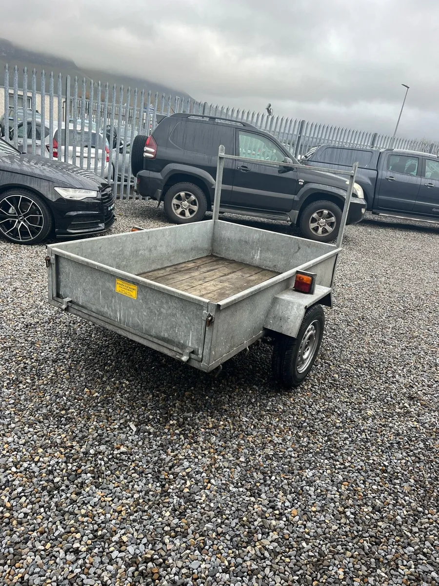 Lockhart Trailer - Image 3