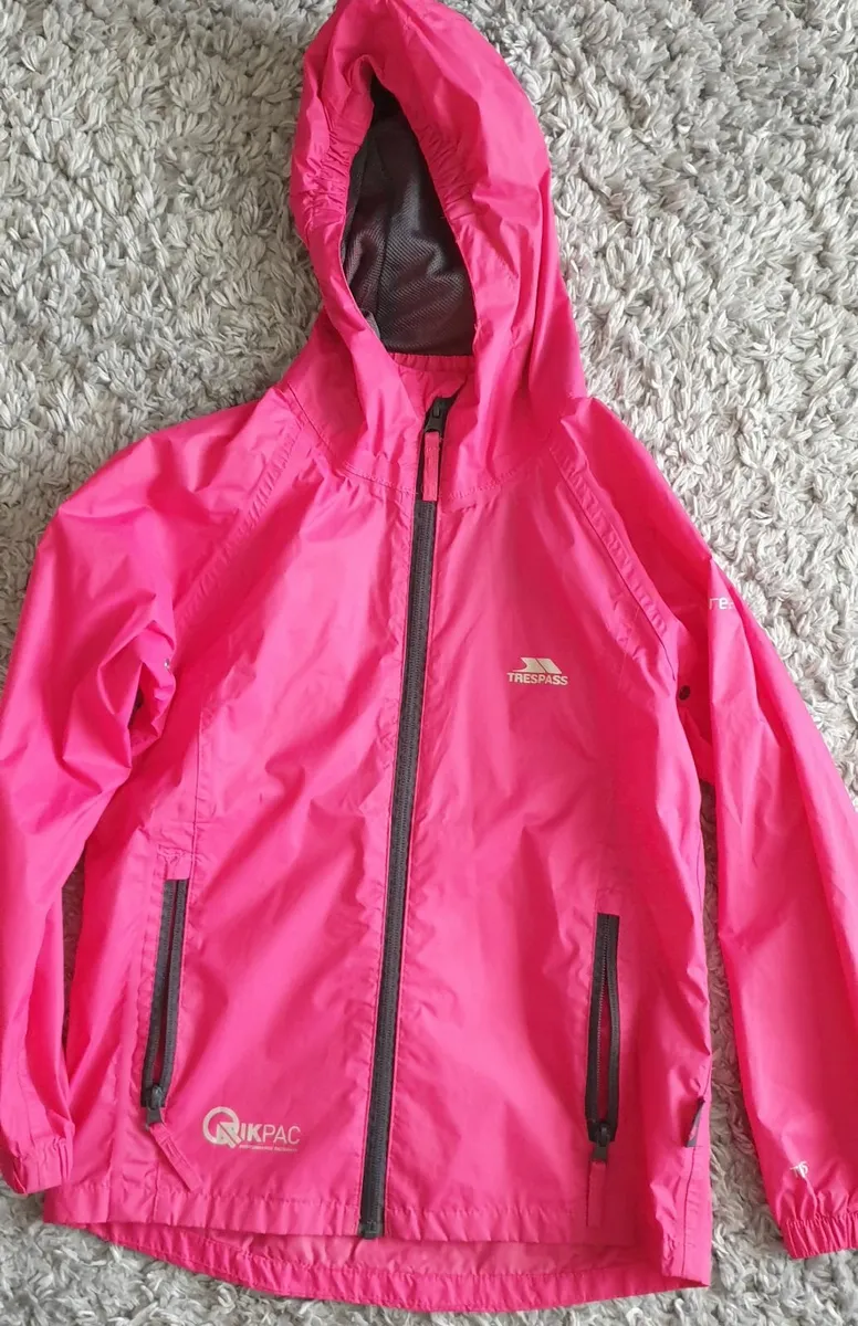 Girls jacket - Image 1