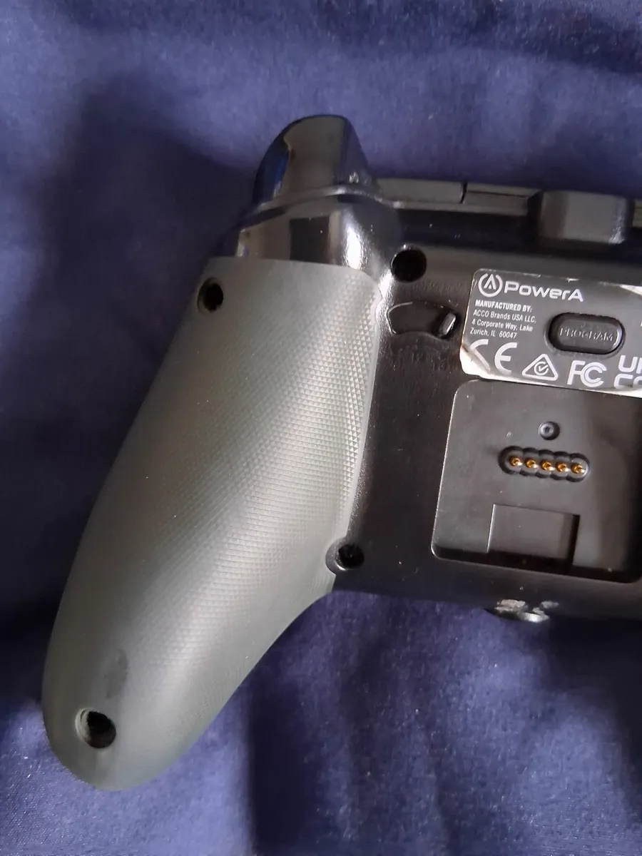 Xbox pro controller - Image 3