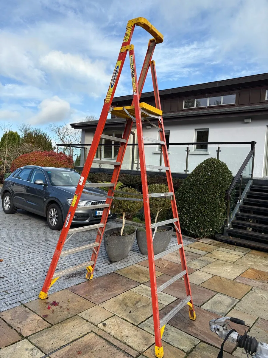 Step ladder - Image 1
