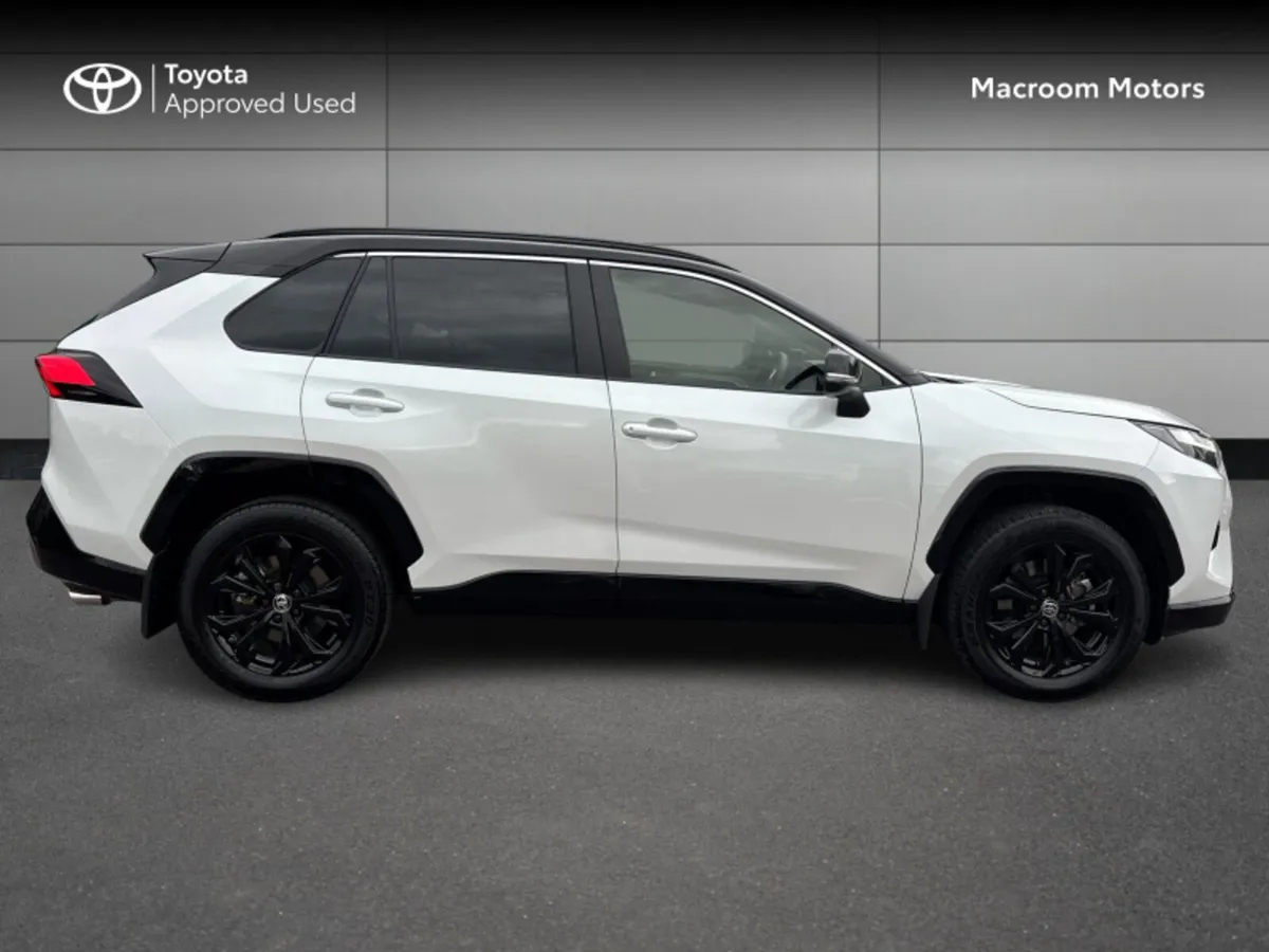 Toyota RAV4 Hybrid Sport - Image 3