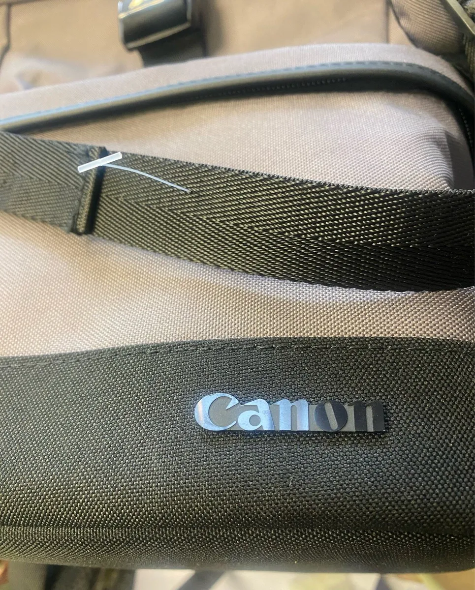 Canon Camera Bag BackPack - Image 4