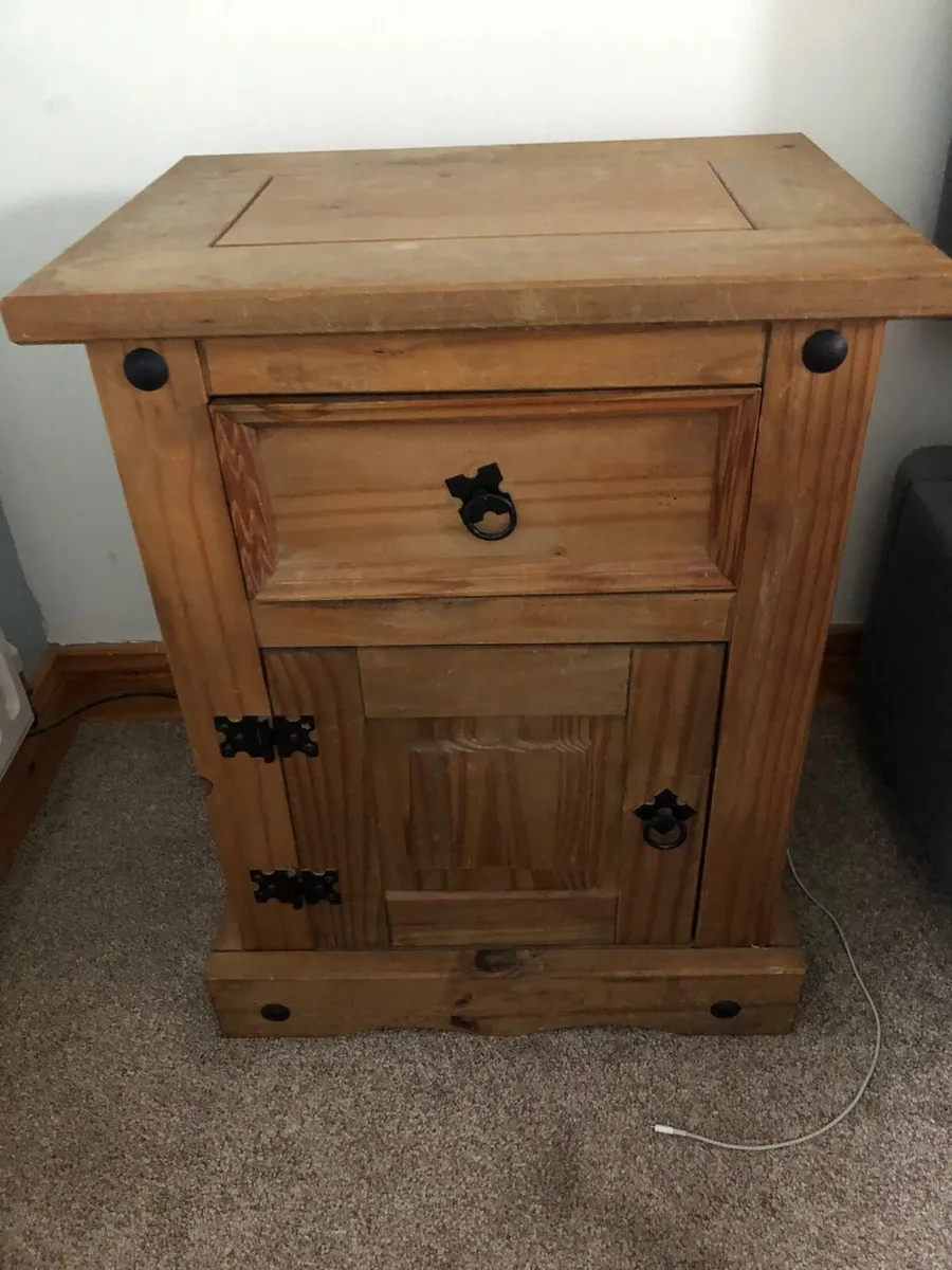 Bed side lockers - Image 2