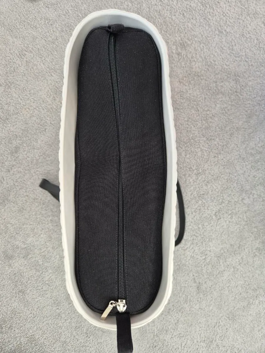 Obag mini/ Brand new - Image 3