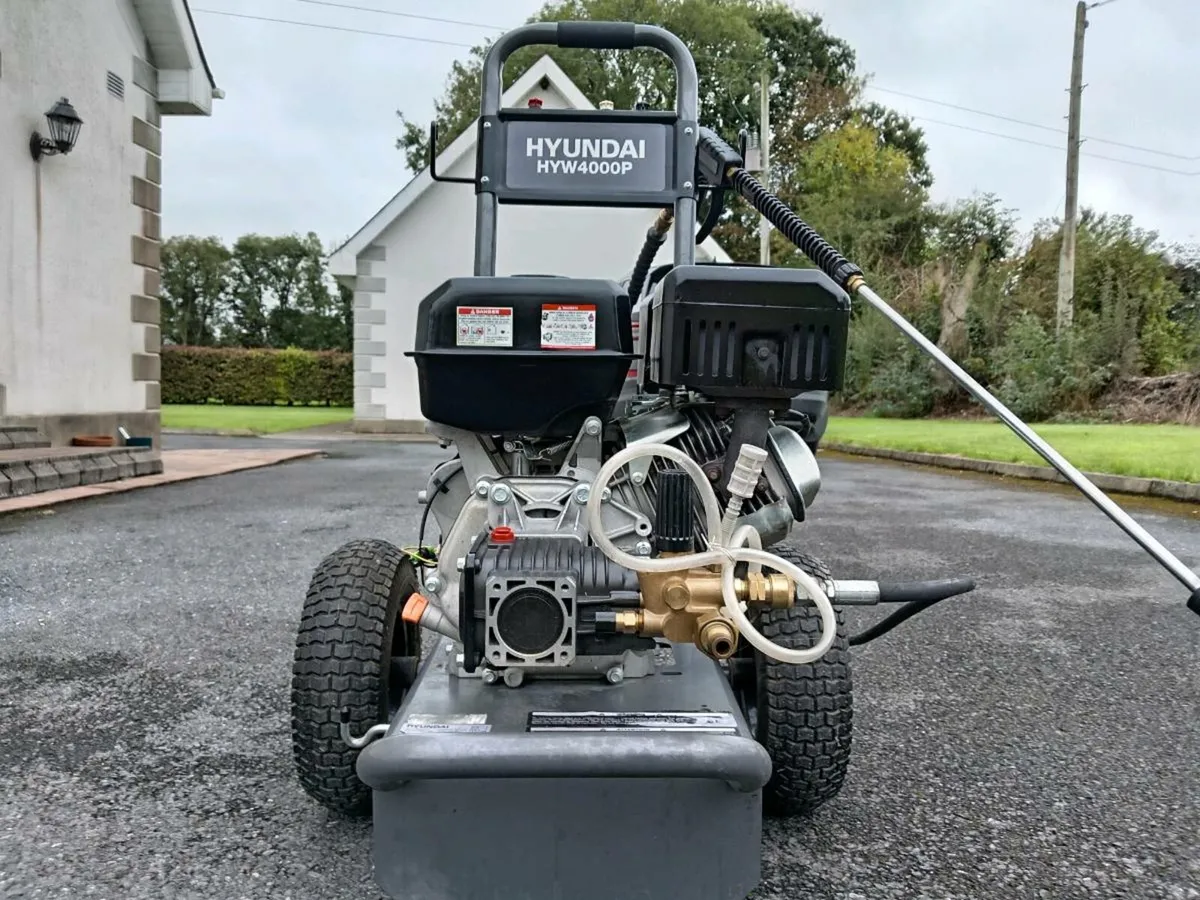 POWER WASHER HYUNDAI 4000PSI,420CC TRADE IN - Image 4
