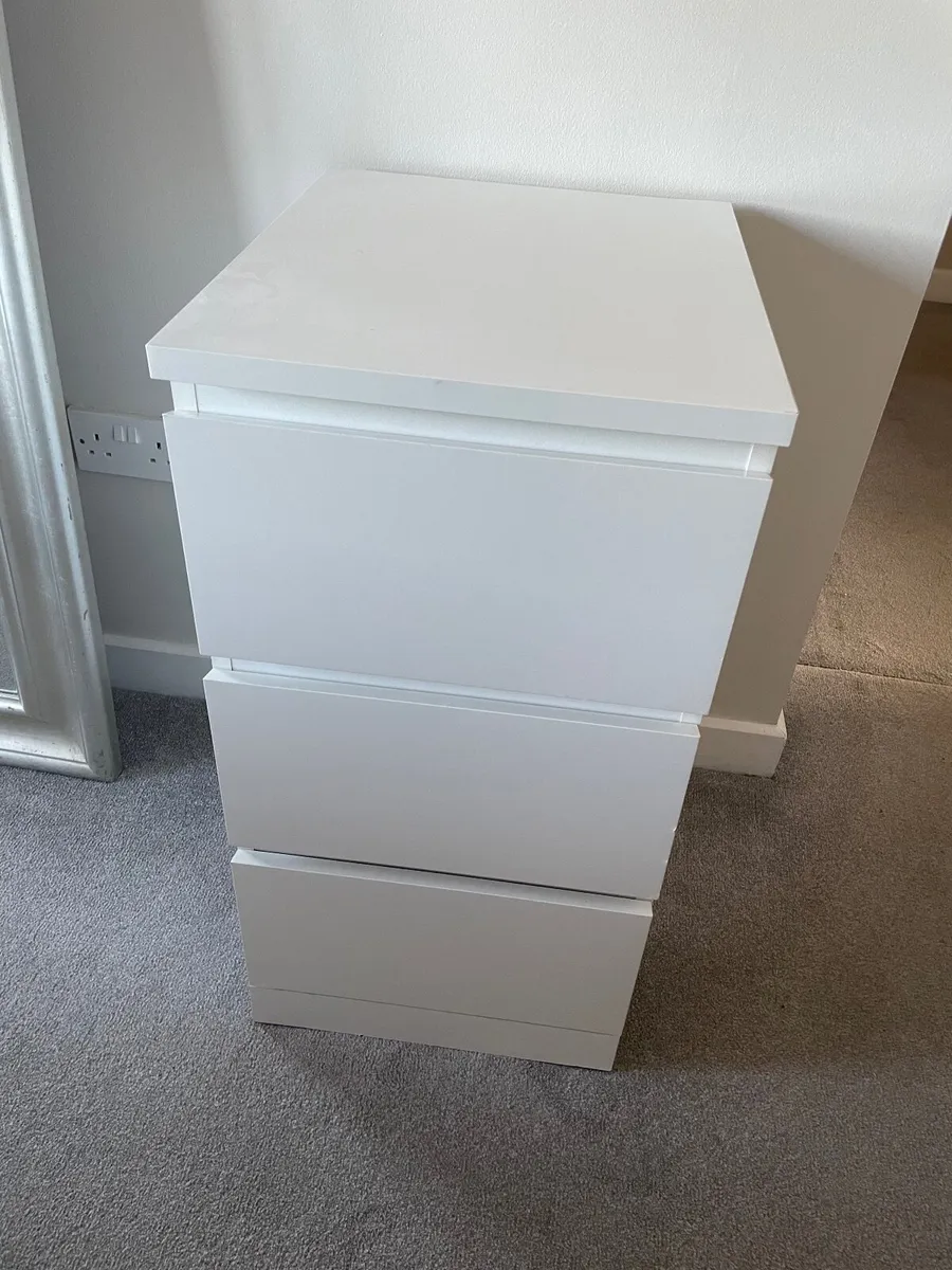 Bedside locker ikea - Image 4